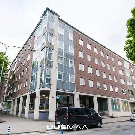 Modern With Full Kitchen And Bathroom In Kadriorg, Centre Tallinn