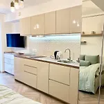 Apartamento Modern With Full Kitchen And Bathroom In Kadriorg, Centre